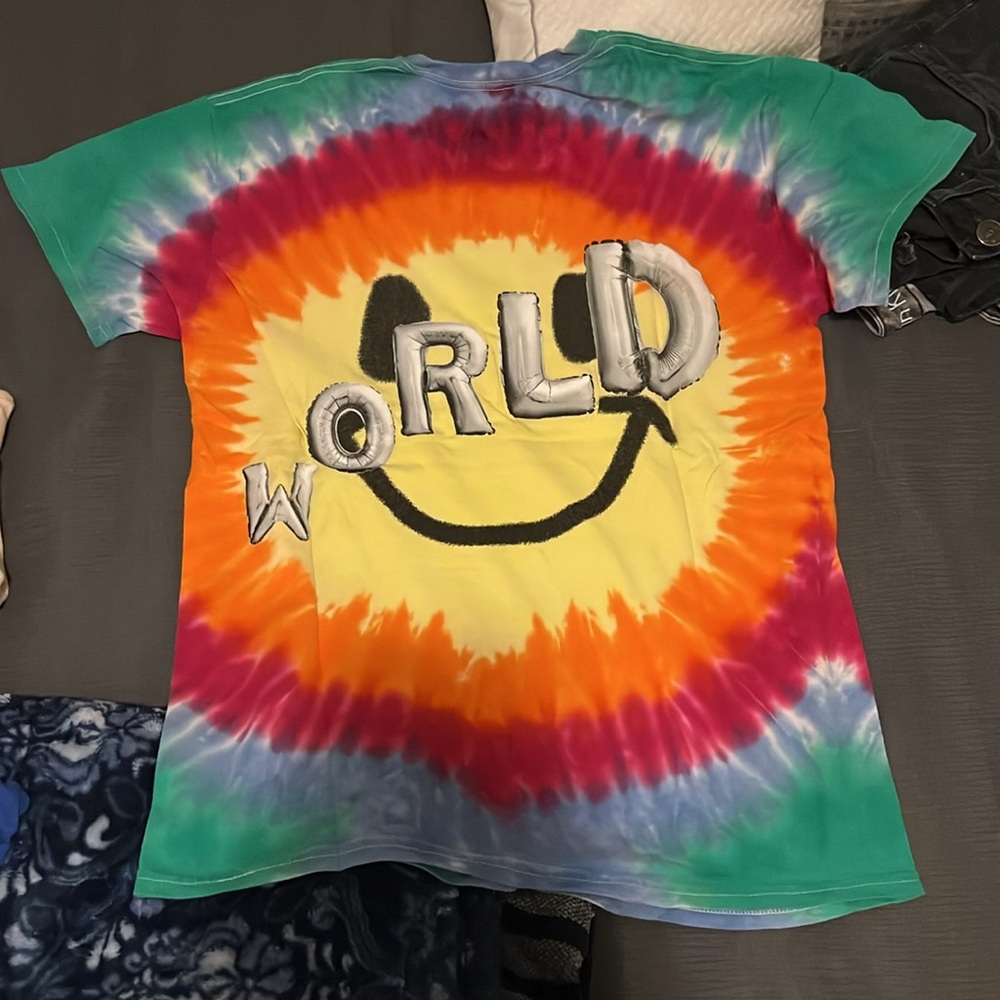 Astroworld Concert Tour Merch - Picture 2 of 3
